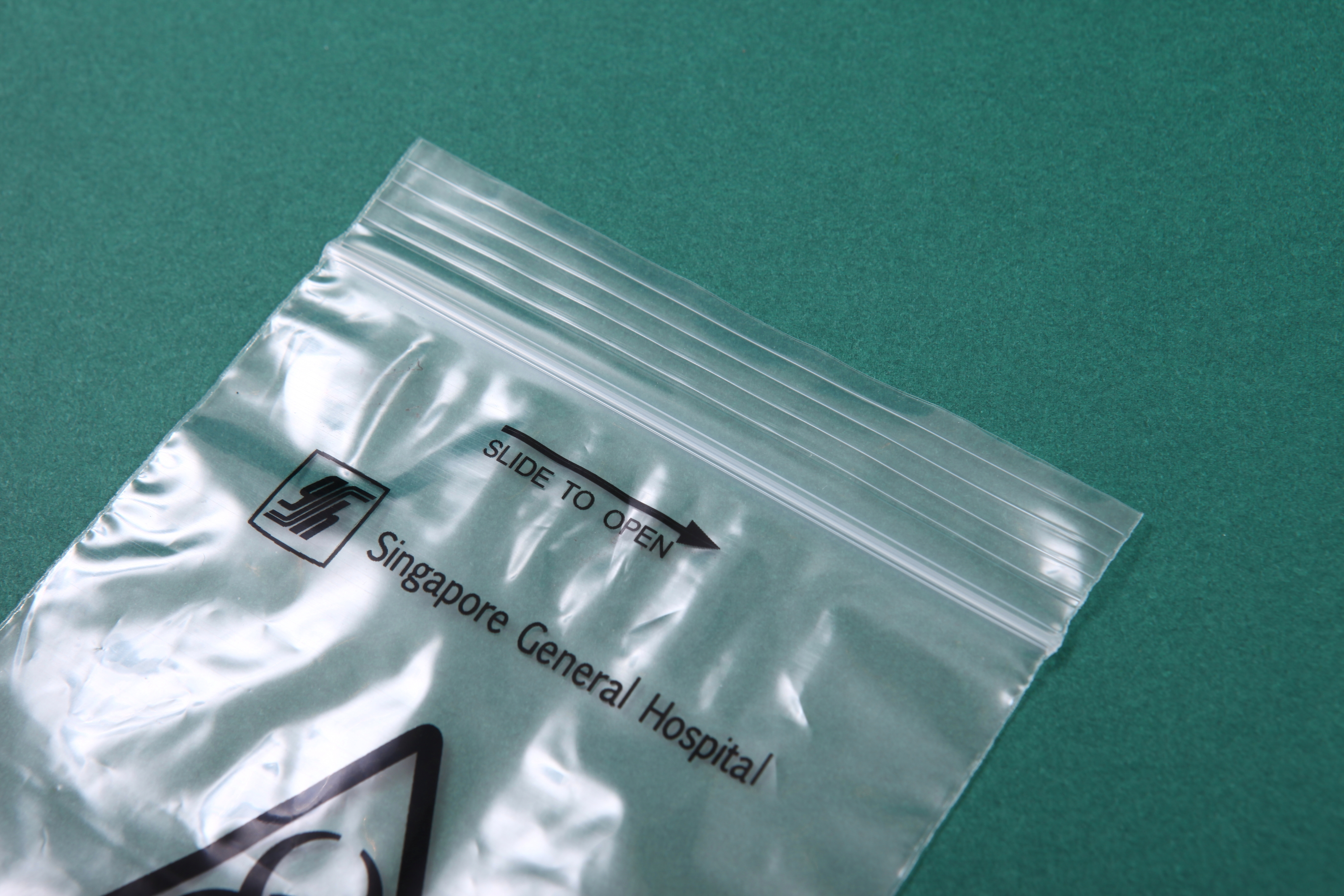 Get the Finest Quality Custom Printed Ziplock Bags at the Best Prices